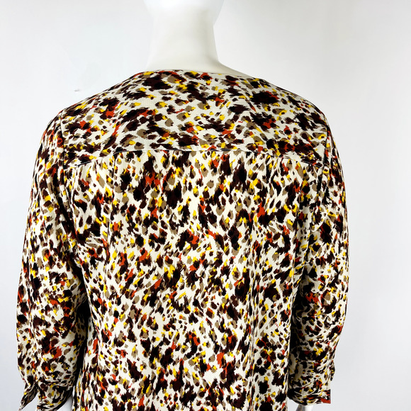 Valerie Stevens Womans Sz 2X Plus Blouse Brown Long Sleeve V Neck Animal - Picture 8 of 9